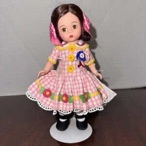 Madame‎ Alexander 8” Miss smarty with stand,